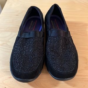 Skechers Womens Relaxed Fit Breathe Easy - Our Song - Size 8.5 Black